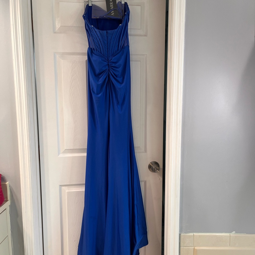 Elegant Blue Amarra Strapless Gown, with optional straps - Picture 6 of 7